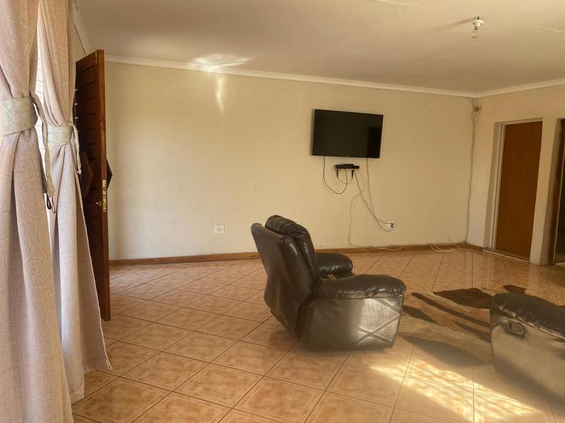 4 Bedroom Property for Sale in Mlungisi Eastern Cape